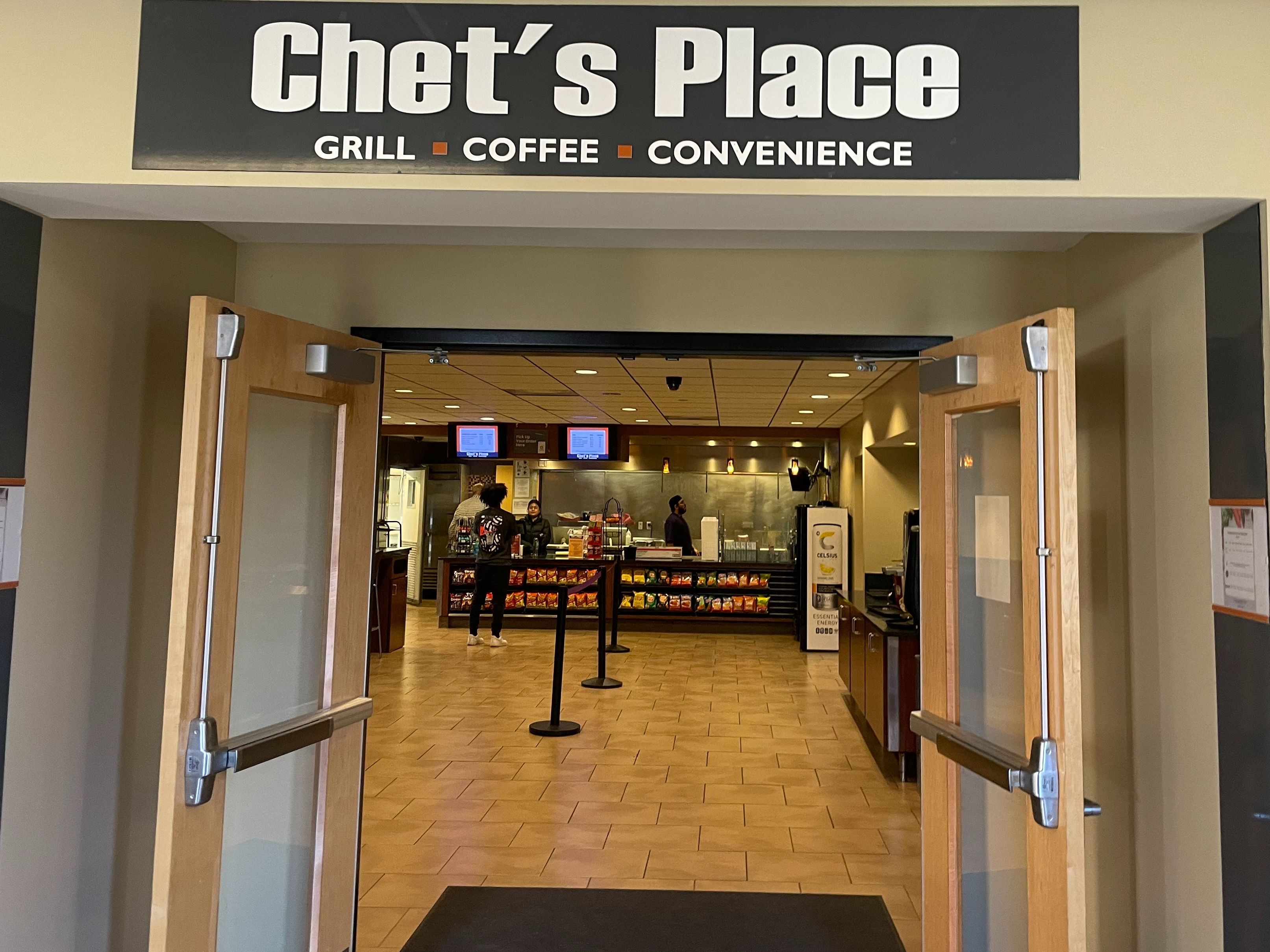 chets place