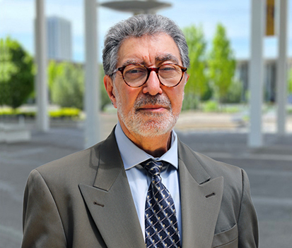  Firouz-Khaksar